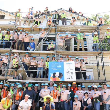 Women Volunteer with Habitat 